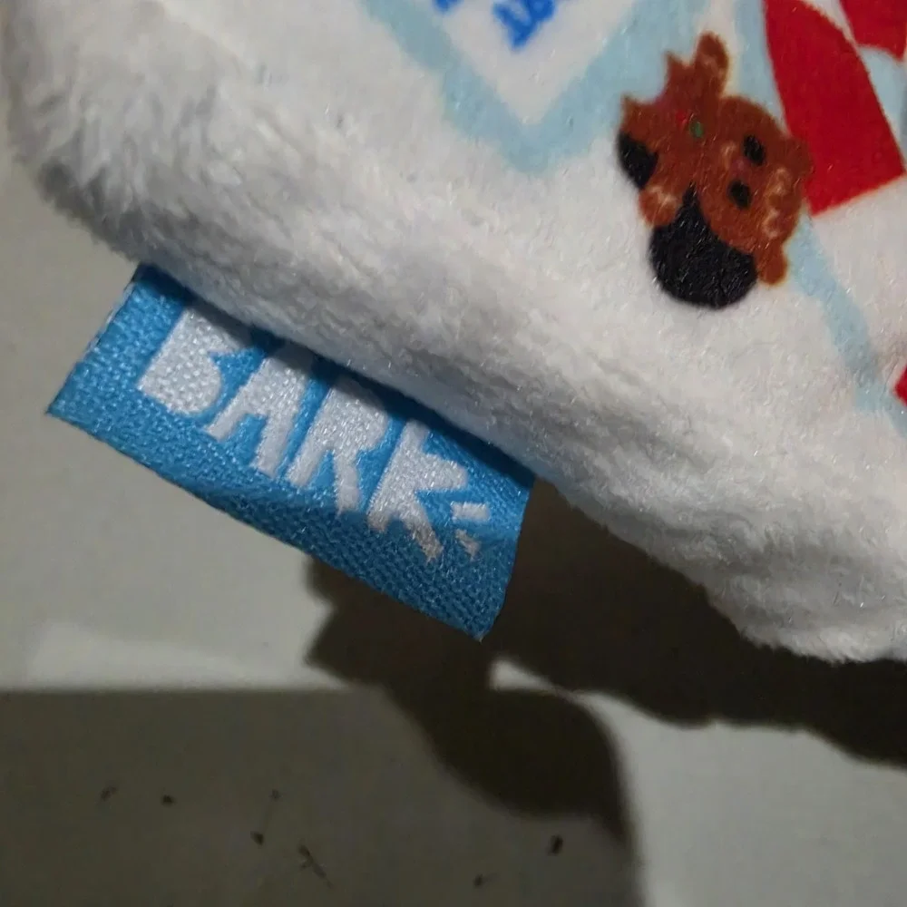 Bark Box Game Of Walkies Life Santa's Workshop Christmas Plush Dog Toy XS/S NWOT